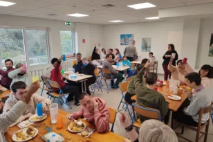 Αιγιάλεια: Γεύμα στο ΕΚΑΜΕ από το μαγειρείο «ΠΛΕΣΣΑΣ»