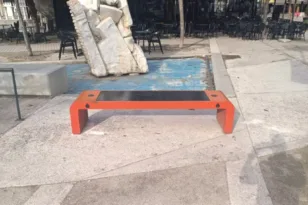 Αμαλιάδα: Τοποθετήθηκαν τα «έξυπνα» παγκάκια ΦΩΤΟ