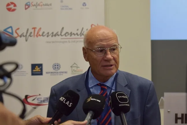 Αιγιάλεια: Μπορεί να ξυπνήσει το ρήγμα της Ελίκης; - Ο Γ. Παπαδόπουλος εξηγεί τα δεδομένα