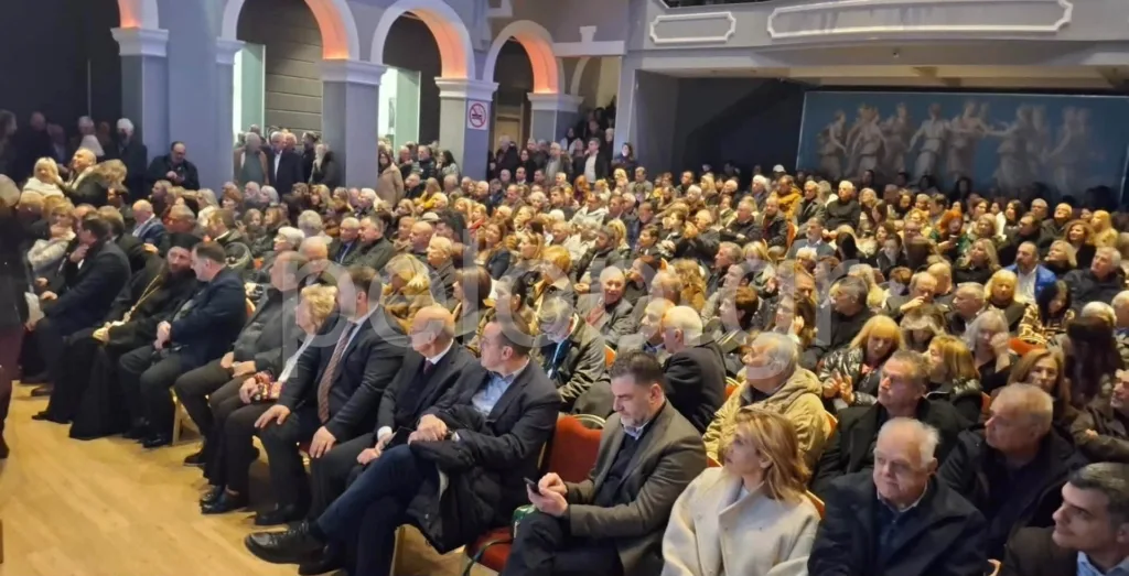 «Ναι, θα είμαι ξανά υποψήφιος Δήμαρχος το 2028» – Mήνυμα Σβόλη στην κοπή πίτας της «Πάτρα Ενωμένη»