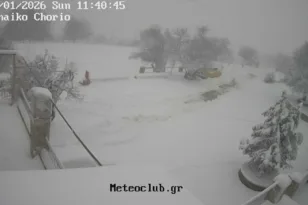 Αιγιάλεια: Χιονίζει σε Πυργάκι, Φτέρη και στα ορεινά της Ακράτας
