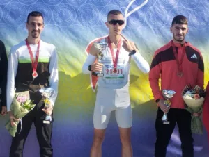 Φοβερές στιγμές και φέτος στον 14ο Ημιμαραθώνιο Αιγιάλειας - Φωτογραφίες