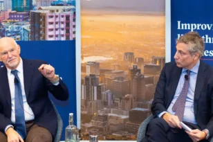 Γιώργος Παπανδρέου στο London Business School: Αν η Ευρώπη δεν δράσει, θα καταστεί αδιάφορη.