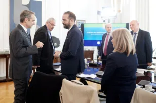 Ο Ν. Φαρμάκης στο Μαξίμου: «Ή τώρα ή ποτέ για την εκρίζωση της ευλογιάς των αιγοπροβάτων»