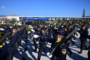Οι αποφάσεις του ΚΥΣΕΑ: Ποιοι αποστρατεύονται και ποιοι τοποθετούνται σε θέσεις αντιστράτηγων, αντιναυάρχων και αντιπτεράρχων