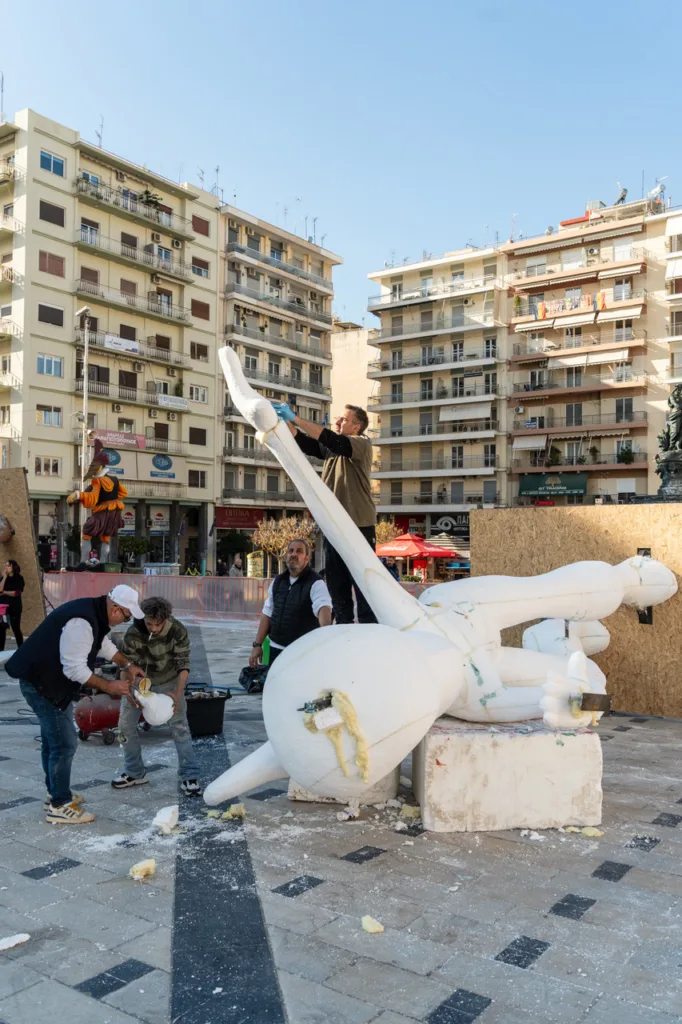 Carni-LAB στην Πλατεία Γεωργίου: Το Καρναβάλι στήνει ανοιχτό εργαστήρι στο κέντρο της Πάτρας ΦΩΤΟ