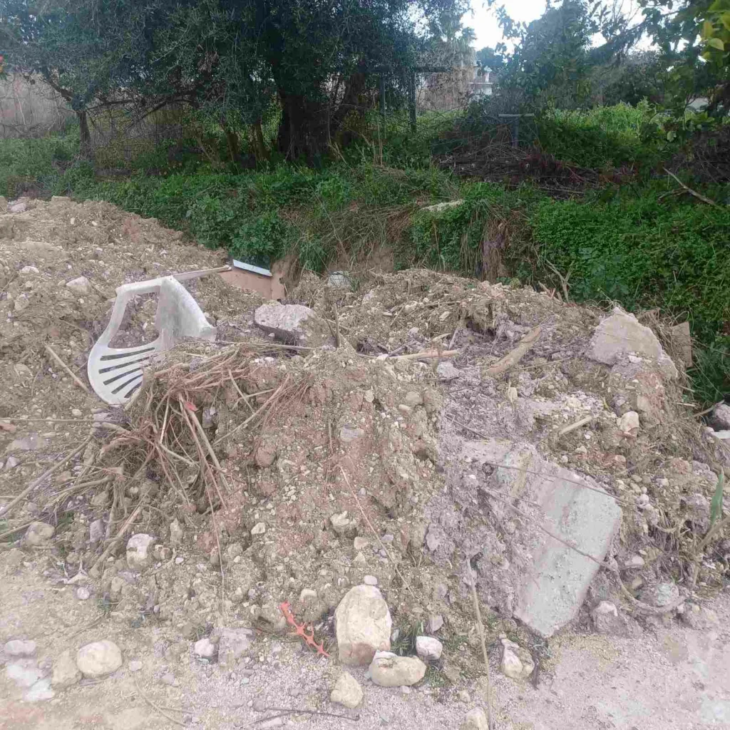 Πάτρα: Κάτοικοι στην Εγλυκάδα εκπέμπουν σήμα κινδύνου - «Βοηθήστε, γίναμε ΧΥΤΑ»