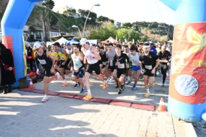 Φοβερές στιγμές και φέτος στον 14ο Ημιμαραθώνιο Αιγιάλειας - Φωτογραφίες