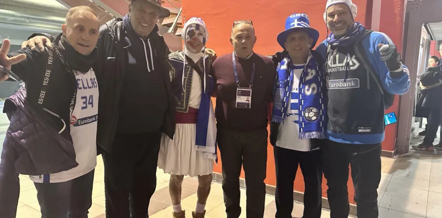 Ο Νίκος Βασιλείου στο Βελιγράδι με τους «Πελαργούς»