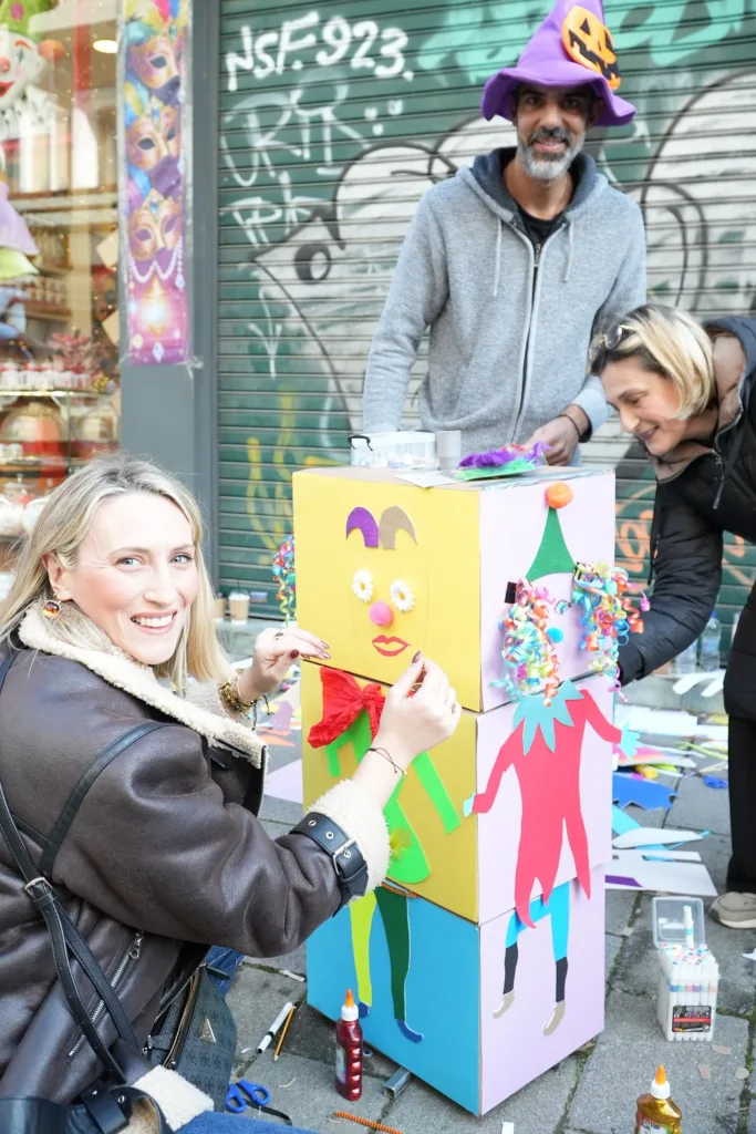 Cubbez: Καρναβαλική πρεμιέρα στον νέο πεζόδρομο της Μαιζώνος με τα πληρώματα του Κρυμμένου Θησαυρού