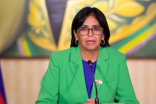 Βενεζουέλα: Ο στρατός αναγνωρίζει την Ντέλσι Ροντρίγκες ως προσωρινή πρόεδρο της χώρας