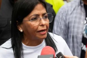 Βενεζουέλα: Ιδρύεται επιτροπή για την απελευθέρωση Μαδούρο