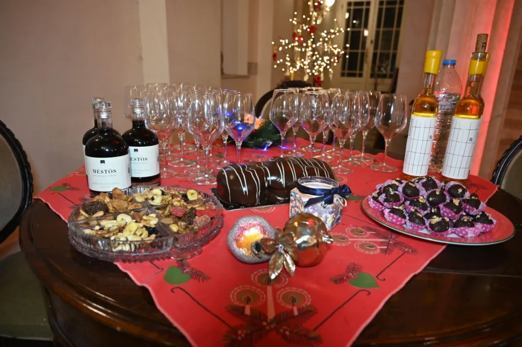 Αιγιάλεια: Έκοψε πίτα το το Δίκτυο Ποιότητας «Οινοξένεια» ΦΩΤΟ