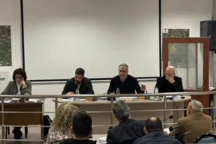 Δήμος Ερυμάνθου: Εγκρίθηκε ο Προϋπολογισμός 2026 με έμφαση σε έργα, κοινωνική πολιτική και καθημερινότητα