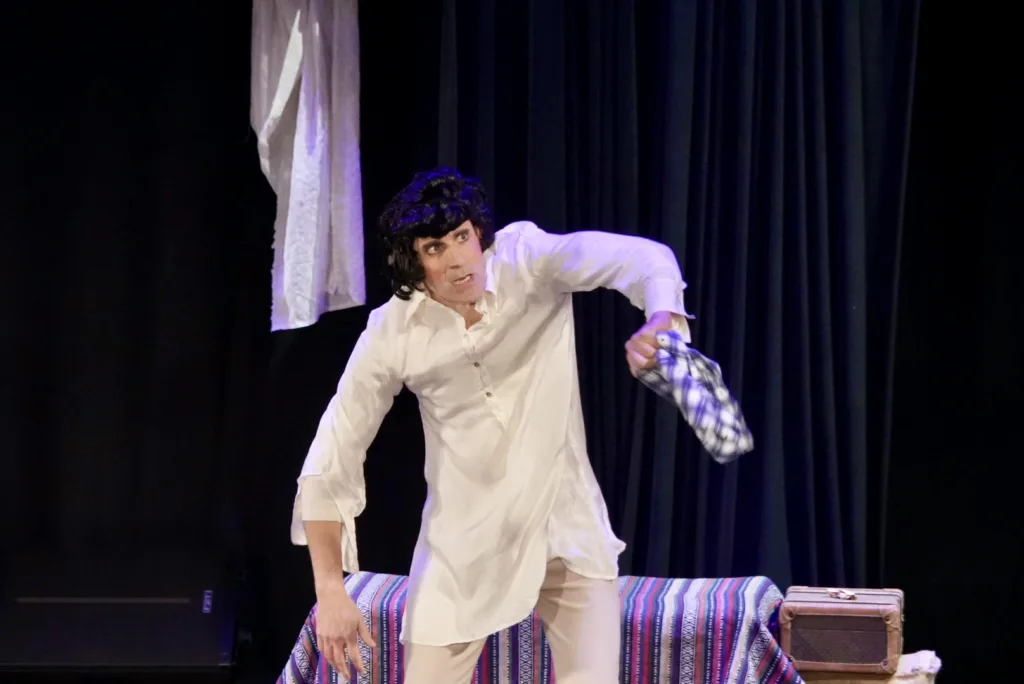 Πατρινό καρναβάλι 2026: Με σάτιρα, συγκίνηση και χειροκρότημα άνοιξε ο «Μώμος ο Πατρεύς» στο Πάνθεον