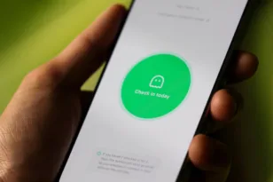 Η εφαρμογή φαινόμενο «Είσαι νεκρός;» αλλάζει όνομα μετά την παγκόσμια επιτυχία της