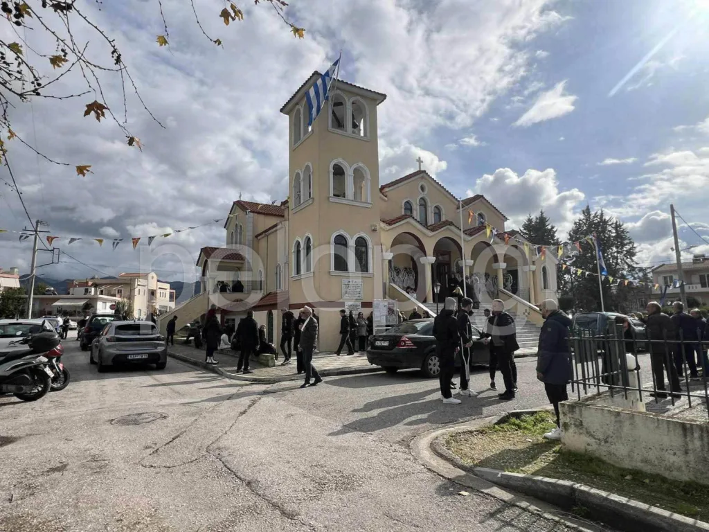 Πάτρα: Κηδεύτηκε η 17χρονη Αγγελική Δρίβα που σκοτώθηκε σε τροχαίο στην Παραλία Πατρών