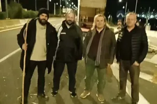 Πάτρα: Στο μπλόκο των αγροτών στην Εγλυκάδα το ΔΣ Εκπαιδευτικών ΠΕ