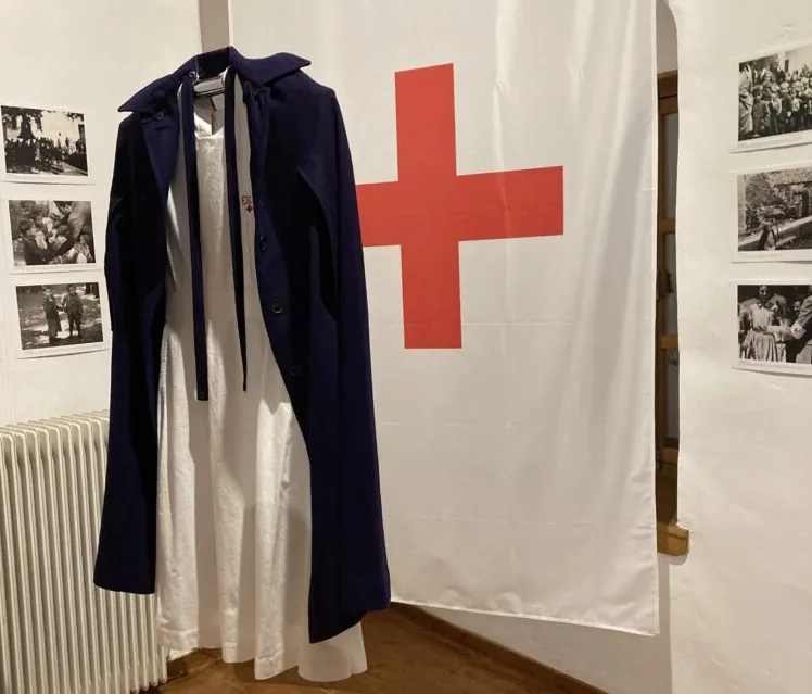 Ανοικτή ως τα τέλη Φεβρουαρίου η Έκθεση «Απ’ το Σκοτάδι στο Φως: Αντικείμενα και Μνήμες του Καλαβρυτινού Ολοκαυτώματος» Ανοικτή ως τα τέλη Φεβρουαρίου η Έκθεση «Απ’ το Σκοτάδι στο Φως: Αντικείμενα και Μνήμες του Καλαβρυτινού Ολοκαυτώματος»