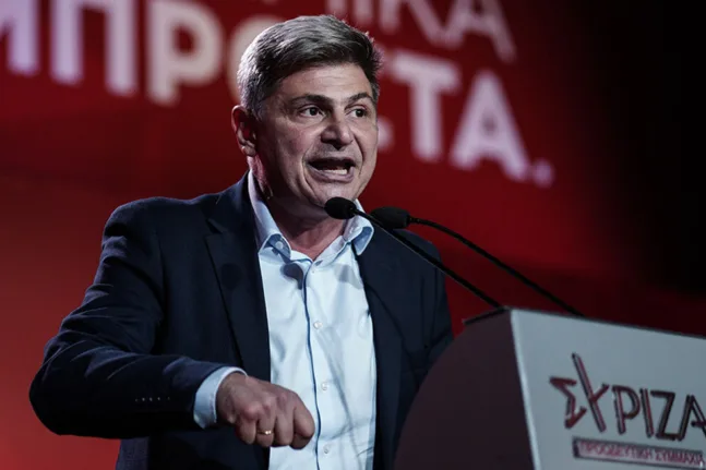 Η θέση Φαραντούρη: Δεν μίλησα για ένταξη στο κόμμα Καρυστιανού, καλωσόρισα την κάθοδό της