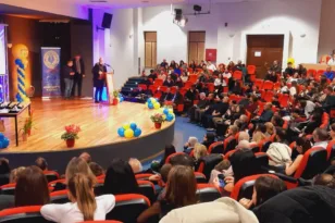 Βασιλόπιτα πριν τον 14ο Ημιμαραθώνιο Αιγιάλειας ο Αθηνόδωρος – Φωτογραφίες