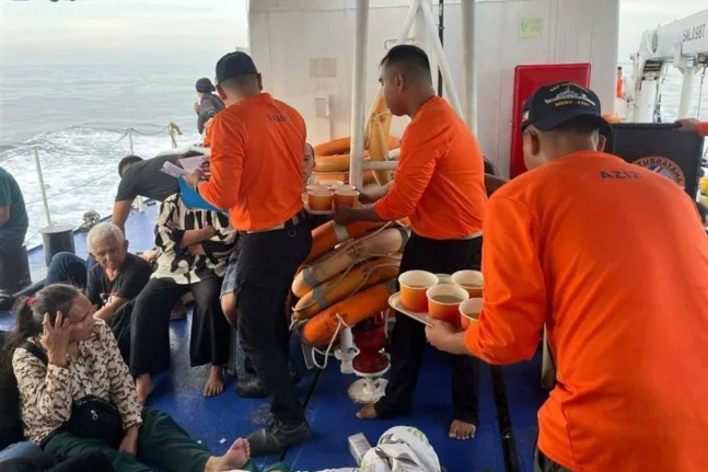 Φιλιππίνες: Τραγικό ναυάγιο με 15 νεκρούς και 18 αγνοουμένους