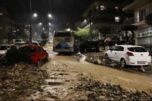 Η εξήγηση Λέκκα για την καταστροφή στη Ανω Γλυφάδα ΦΩΤΟ