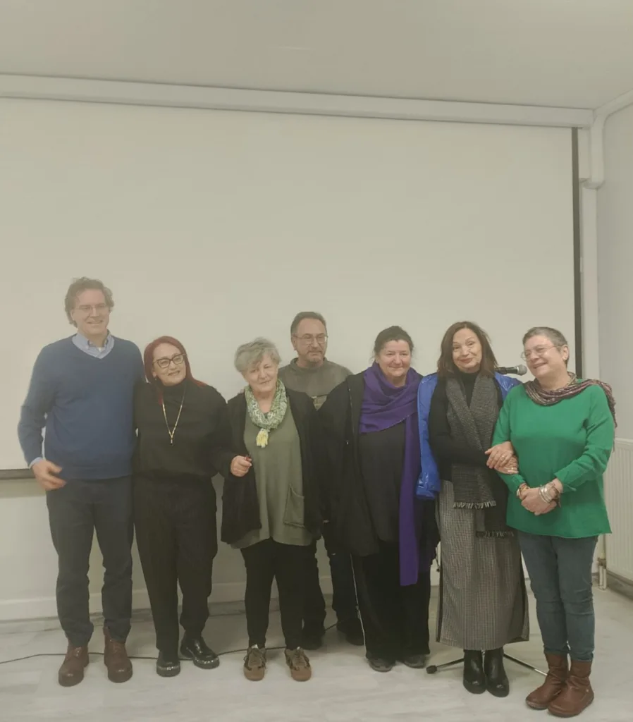 Στα «δωμάτια» του Hotel Helmos γράφεται το σύγχρονο ελληνικό θέατρο