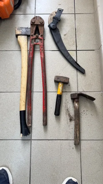 Δυτική Αχαΐα: Δύο συλλήψεις κλεφτών γεωργικών μηχανημάτων και εργαλείων ΦΩΤΟ