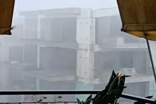 Πάτρα: Τρομερή η κακοκαιρία, στην Αγυιά κάτι σαν ανεμοστρόβιλος! ΒΙΝΤΕΟ