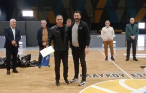 «Μια ομάδα-μια οικογένεια» το μήνυμα στην κοπή της βασιλόπιτας της Ενωσης - Φωτογραφίες