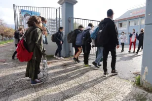 Πάτρα: Αντιδράσεις για την κατάργηση των σχολικών επιτροπών – «Ούτε λουκέτο δεν θα μπορούν να αλλάξουν»