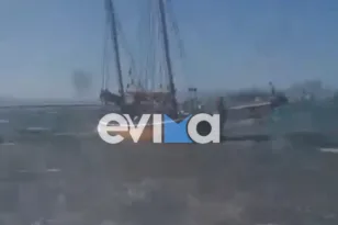Εύβοια: Ιστιοφόρο προσάραξε λόγω ισχυρών ανέμων στην Ερέτρια