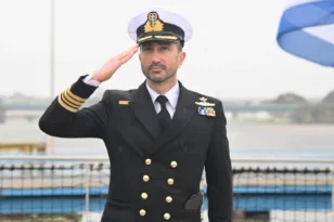 Στο τιμόνι της φρεγάτας «Κίμων» ο αντιπλοίαρχος Ιωάννης Κιζάνης – Η πρώτη Belharra στον ελληνικό Στόλο