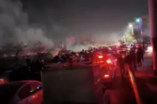 Πάνω από 500 νεκροί και 10.000 συλλήψεις στο Ιράν, την Τρίτη οι αποφάσεις Τραμπ για χτυπήματα ΒΙΝΤΕΟ