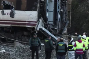 Σιδηροδρομική τραγωδία στην Ισπανία: Μια 6χρονη επέζησε μόνη – Νεκρή ολόκληρη η οικογένειά της