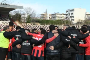 «Ατσάλινη» η Παναχαϊκή 1-1 με Ζάκυνθο, νίκες για Παναιγιάλειο και Θύελλα «Ατσάλινη» η Παναχαϊκή 1-1 με Ζάκυνθο, νίκες για Παναιγιάλειο και Θύελλα