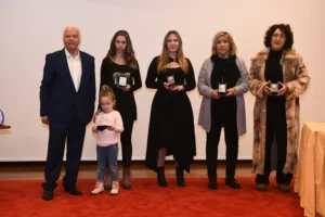 Κοπή βασιλόπιτας με ειδήσεις και βραβεύσεις για τη ΝΕΠ - Φωτογραφίες