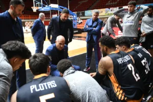 Ο Προμηθέας είπε «αντίο» στην Ευρώπη - Φωτογραφίες Ο Προμηθέας είπε «αντίο» στην Ευρώπη - Φωτογραφίες