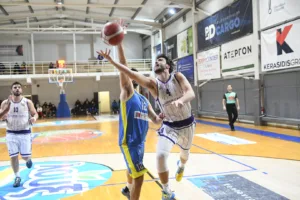 Ο Αίολος Αγυιάς ηττήθηκε από τον Κεραυνό Αιγίου