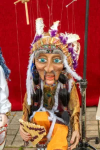 Πατρινό Καρναβάλι 2026: Πλημμύρισε από κόσμο η Πλατεία Ντε Μιράντα για τη 2η Καρναβαλούπολη ΦΩΤΟ