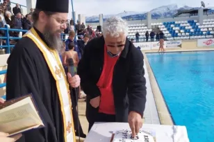 Το «αντίο» του Τάκη Πετρόπουλου στον Πέτρο Καθρέπτα