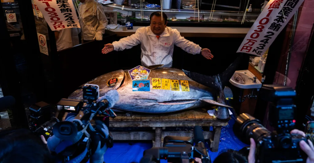 Ιαπωνία: Τόνος πωλήθηκε για 2,7 εκατ. ευρώ στο Τόκιο