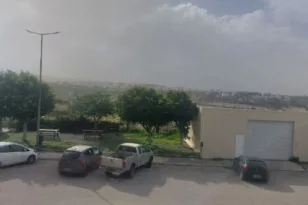 Αποπνικτική η ατμόσφαιρα στην Κρήτη από την αφρικανική σκόνη - «Χάθηκαν» βουνά και πόλεις σε Ηράκλειο και Χανιά BINTEO