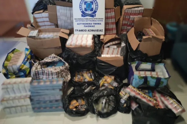 Θεσσαλονίκη: Κατασχέθηκαν πάνω από 100.000 λαθραία τσιγάρα και πάνω από 11 κιλά καπνού
