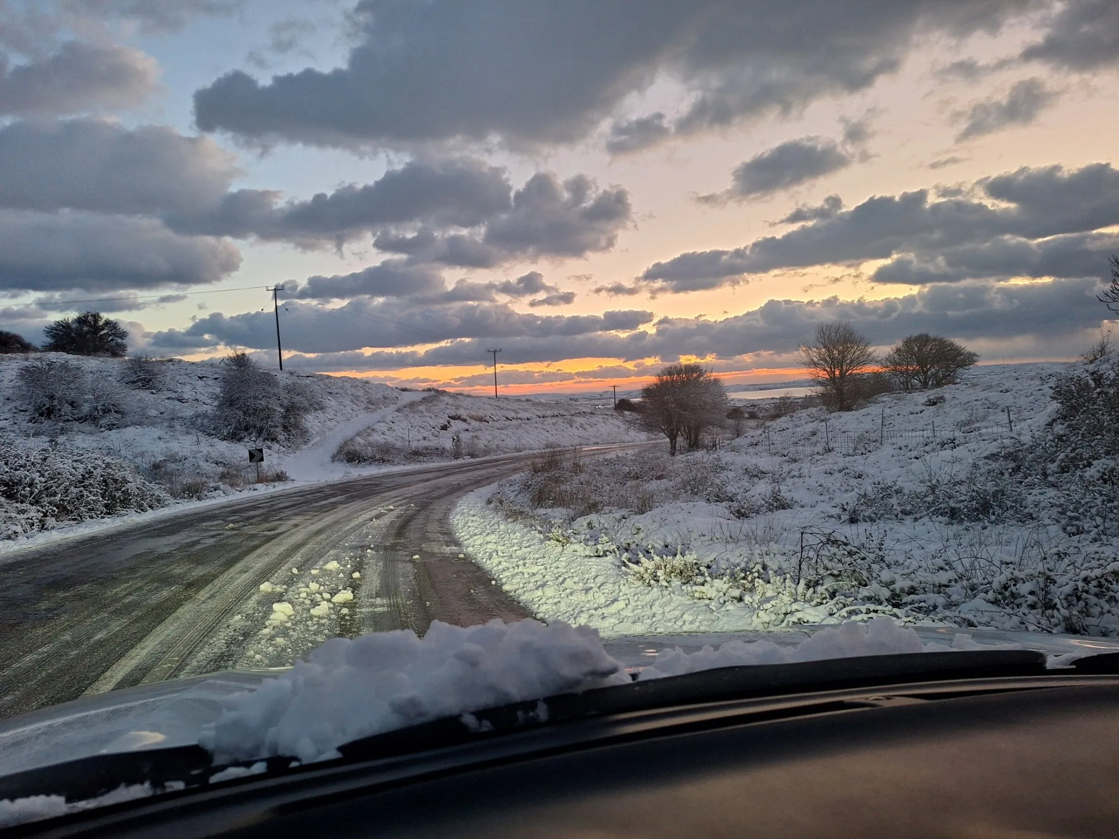 «Ασπρη» Πρωτοχρονιά στη Λήμνο, χιόνισε στο νησί ΒΙΝΤΕΟ - ΦΩΤΟ