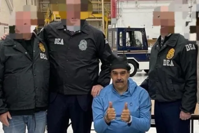 Ενώπιον του δικαστηρίου της Νέας Υόρκης ο Νικολάς Μαδούρο - Πτώση των τιμών πετρελαίου μετά τις εξελίξεις στην Βενεζουέλα