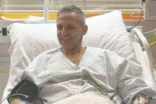 Ο ήρωας του Κραν Μοντανά: Ο πατέρας που έσωσε δέκα νέους από τις φλόγες