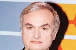 Ο Μανώλης Μαυρομμάτης παίρνει εξιτήριο από το κέντρο αποκατάστασης,