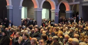 «Ναι, θα είμαι ξανά υποψήφιος Δήμαρχος το 2028» – Mήνυμα Σβόλη στην κοπή πίτας της «Πάτρα Ενωμένη»